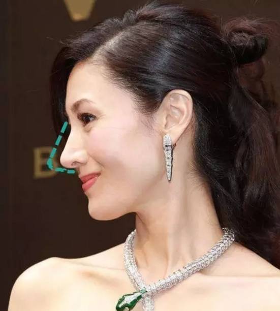她和关之琳并称"最美香港女星",47岁仍皮崩肉紧!