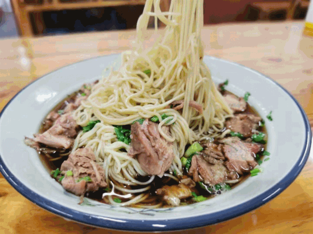 在黄城通海路有这样一碗羊肉面,你一定要来尝尝.