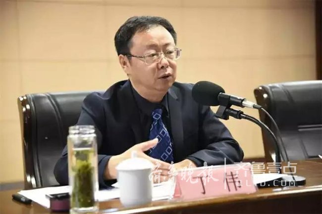 日照市中医医院破茧成蝶服务创优训练营启动
