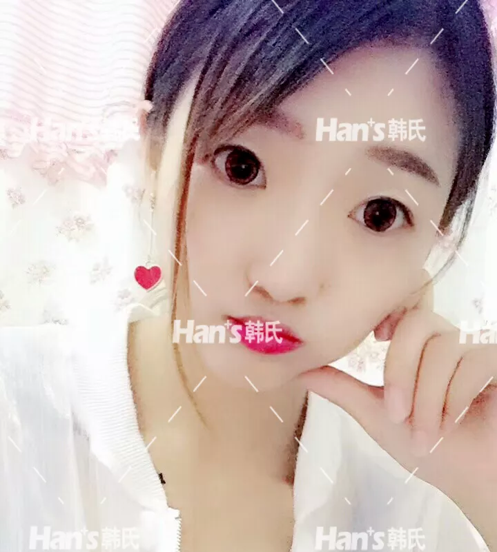 姑娘,你讨好别人的样子,连你亲妈都认不出来了