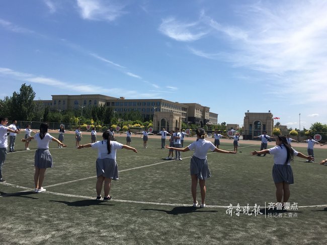又到一年毕业季德州学院这样的毕业照个性暖心