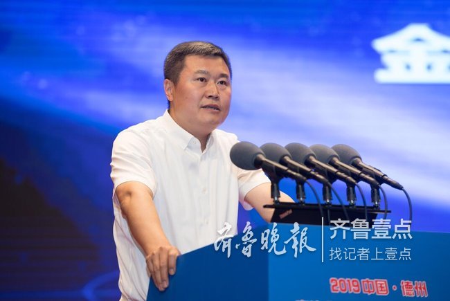 中国建设银行总行崔志刚营造无处不在的新金融服务