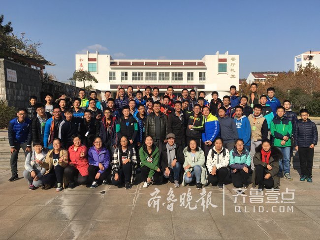 烟台二中加班加点搞奥赛,13人获信息奥赛获一