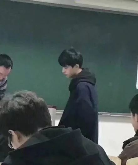 20180118QXy60qu7R4LlGvHkVOpN.jpeg