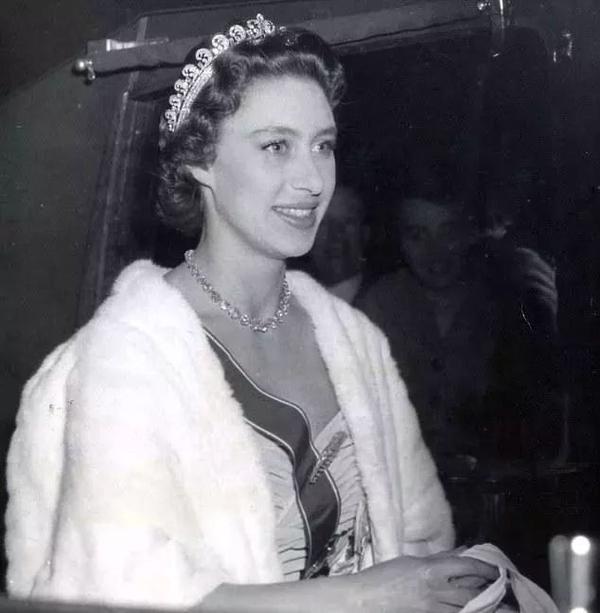 王冠玛格丽特公主图片