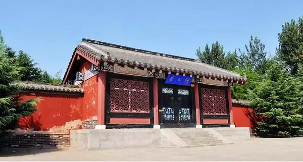 徐福故里景区位于龙口市               徐福街道