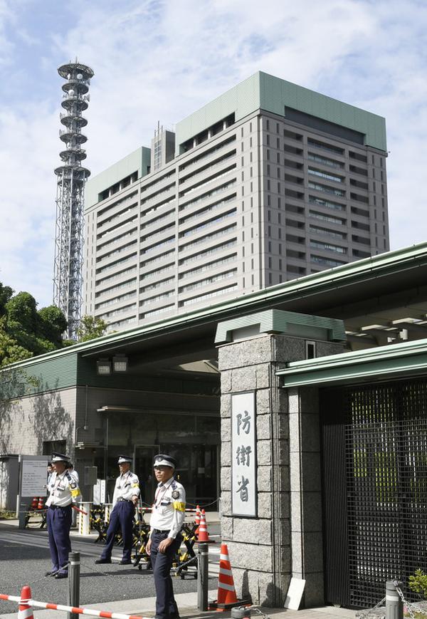 日本宣布首次研发国产远程巡航导弹 日媒批:军扩路越走越远