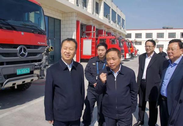 22日,由山东省机场管理集团董事长王卫中带队