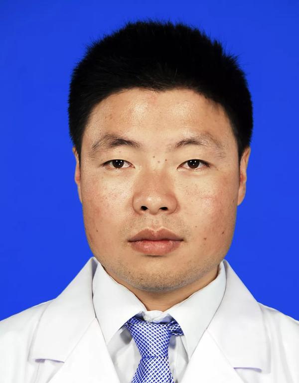 刘彦彬                               主管治疗师