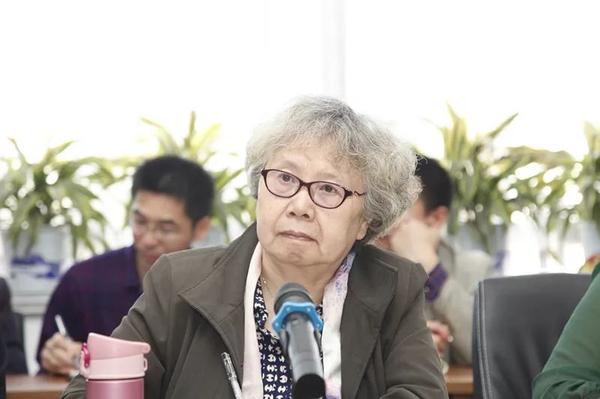 区"新基础教育"语文,数学学科研讨活动举行,华东师范大学吴亚萍教授