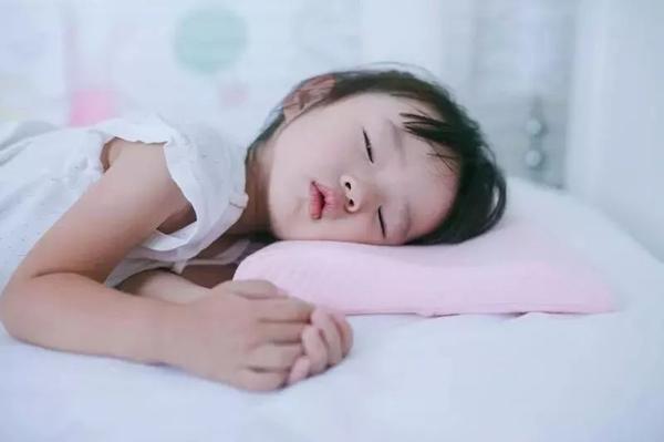 哄孩子睡觉太累了,这个小套路让宝宝安睡一整夜