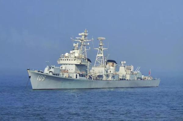 大連艦 報道認為,051型驅逐艦不太可能賣給別國海軍,因為其蒸汽輪機