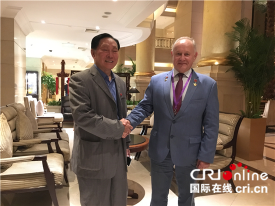 【中俄建交70周年系列报道·他们的故事】李多力与阿