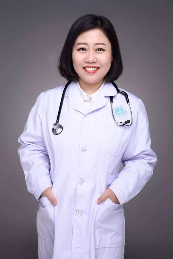 "癌ai不孤单"就此采访了山东省肿瘤医院呼吸肿瘤内科的韩晓