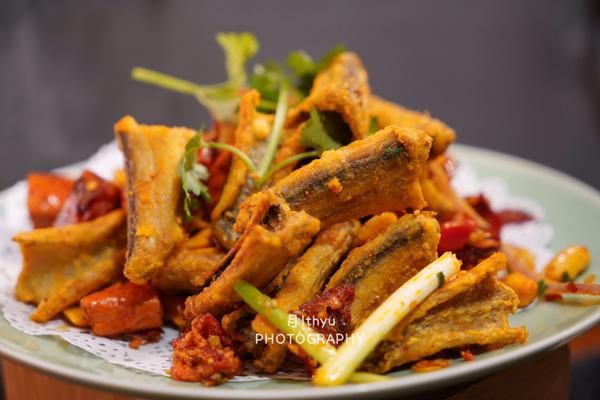 卤蛇,椒盐蛇,咸蛋黄焗蛇……厦门也有全蛇宴了