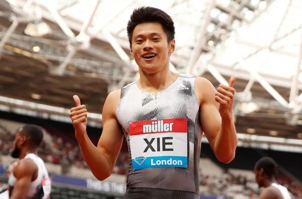 在此之前,从未有黄种人在男子200米项目中跑进20秒,而奥古诺德