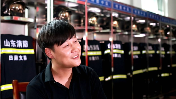 这首歌,为烈火英雄而唱