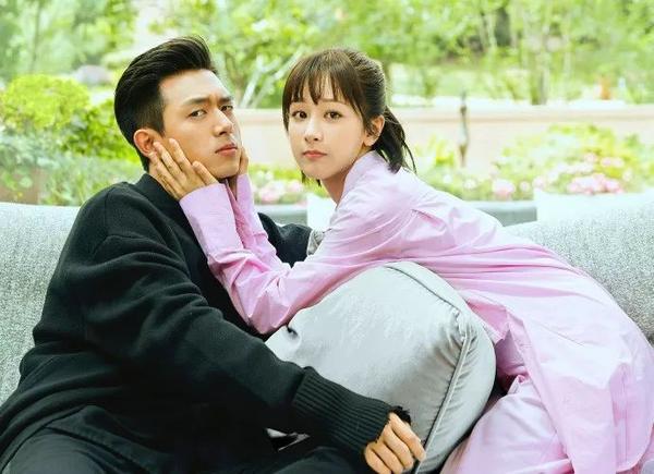 看过剧的小咖表示,紫妹在剧里的脸确实有那么丢丢