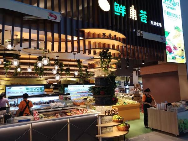 我去,现在高速服务区已经这样了?