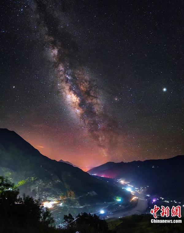 这里是中国拍摄星空最好的地方之一!不信你看这组图!