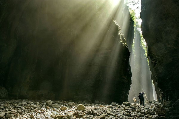 一条世界暗河——龙桥河