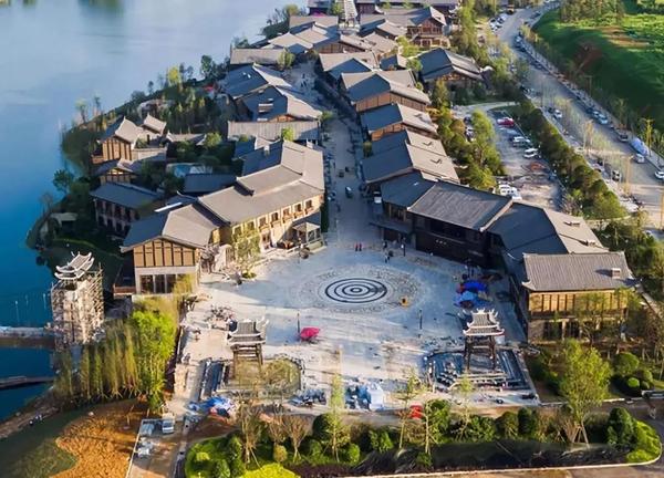 做内容才是展示小镇灵魂的王道