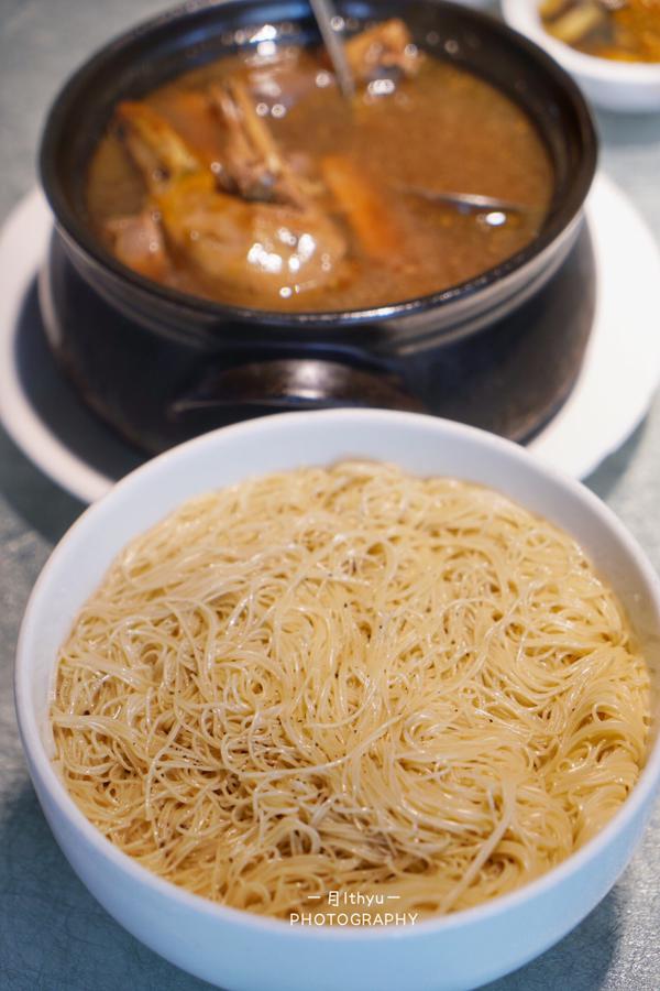 一道鸭肉面线红遍厦门,一吃就是20几年