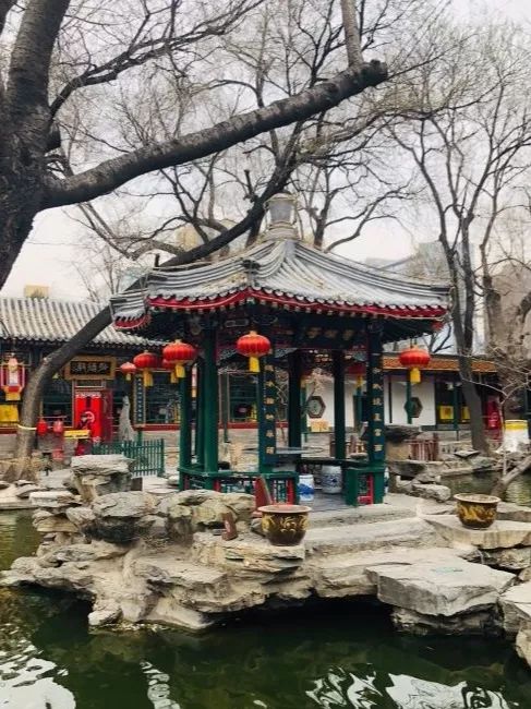     白家大院