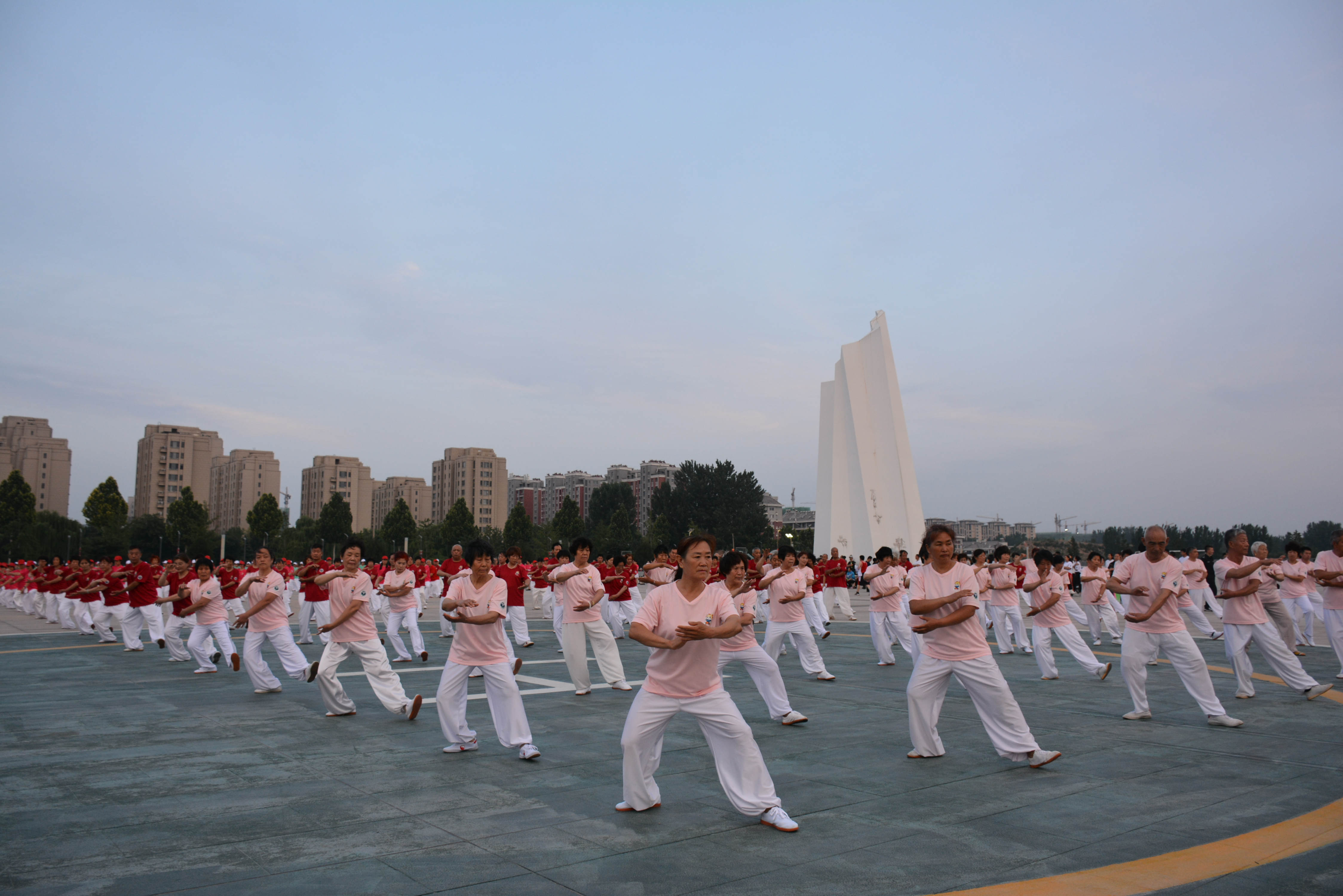 潍坊昌乐:千人太极拳表演,广场舞融入禁毒宣传