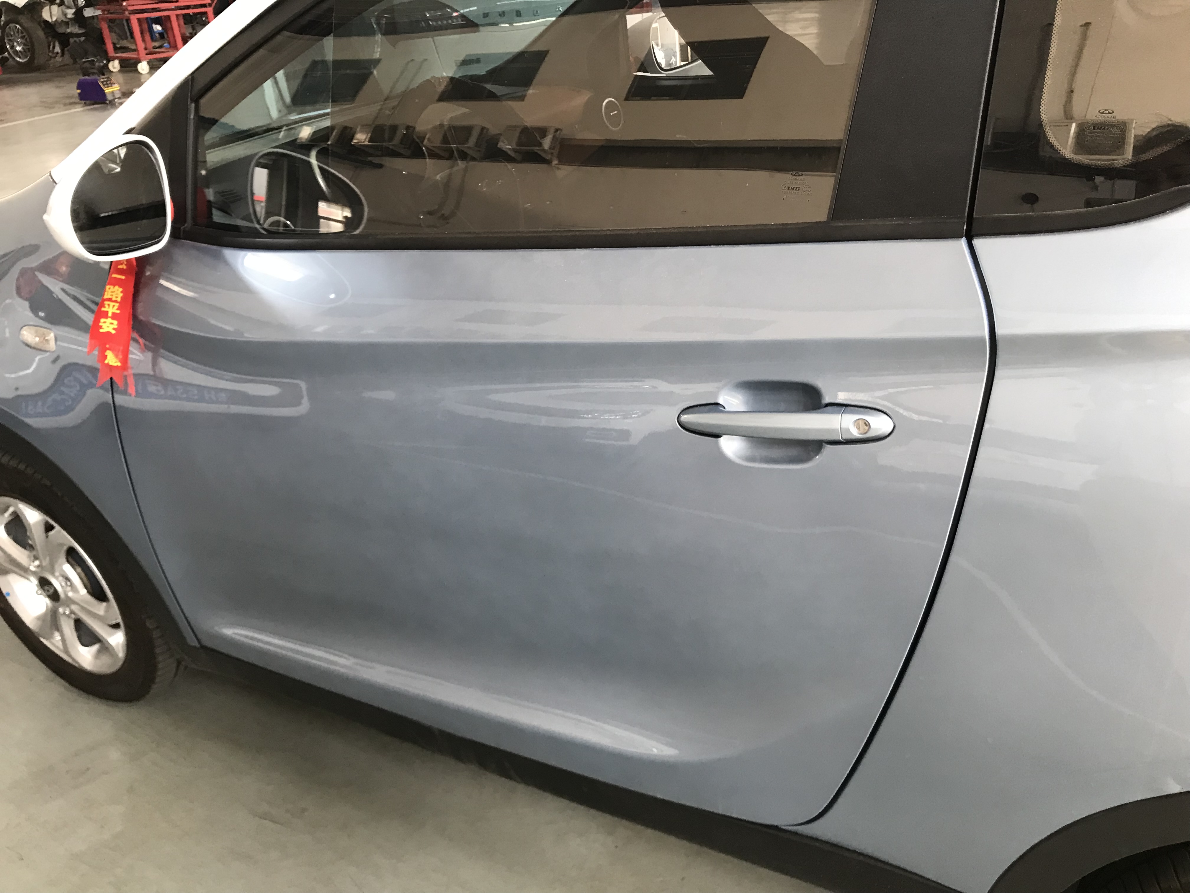 刚买的新车,车门咋喷过漆?济宁这位车主挺郁闷