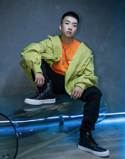 新说唱杨和苏复活!网友群嘲吴亦凡卖面子给谢娜张杰