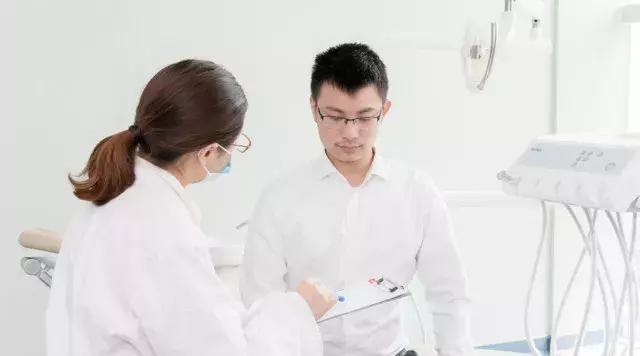 彩超的单子难道不是全彩色的吗,否则和b超有什么区别呢?