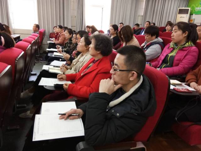 庭如何塑造人?济南市新苑小学家长走进课堂学