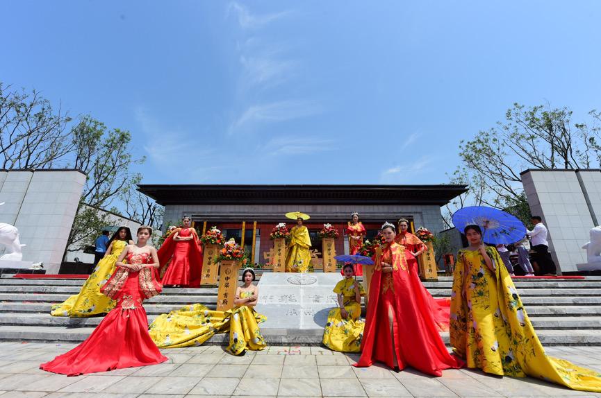 滨州人居大作,中梁·首府示范区华贵启幕