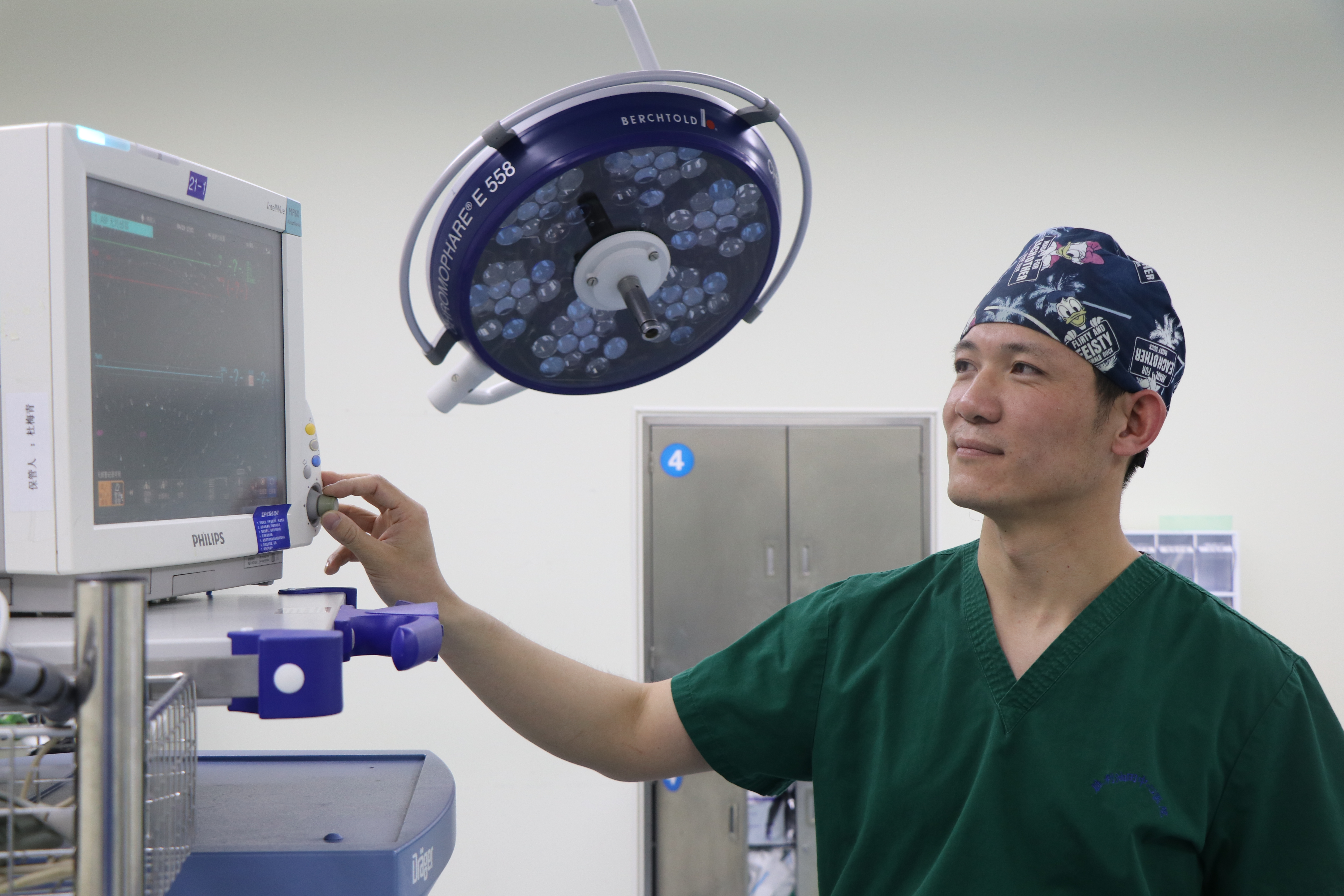 关于胜利油田中心医院黄牛挂号合理收费的信息