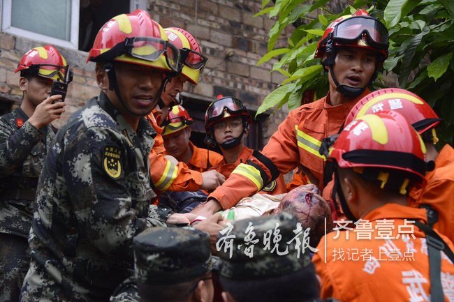 武警部队赵小兵简介图片