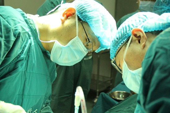 威海卫人民医院肛肠科李新刚获全国手术视频大