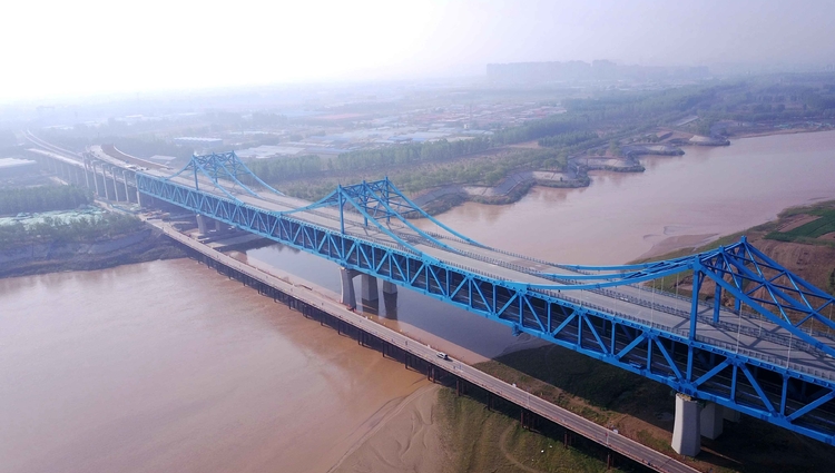 果然视频航拍济南新东站枢纽石济客专黄河大桥新貌