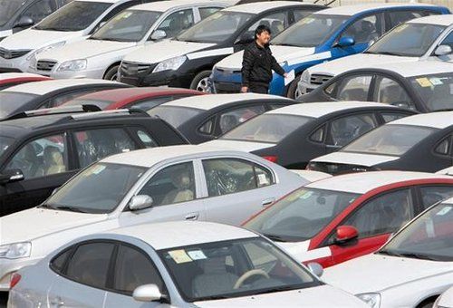 市民通过瓜子网卖车:钱没结清也没过户车就被