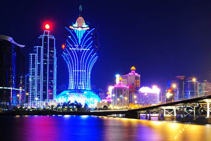 这里是世界人口最稠密的地方之一,19年前回归