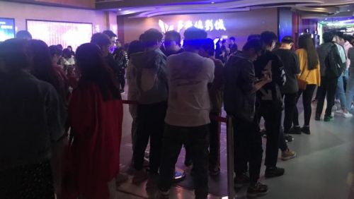 直击《复联4》首映:爆满与冷淡并存,预计票房